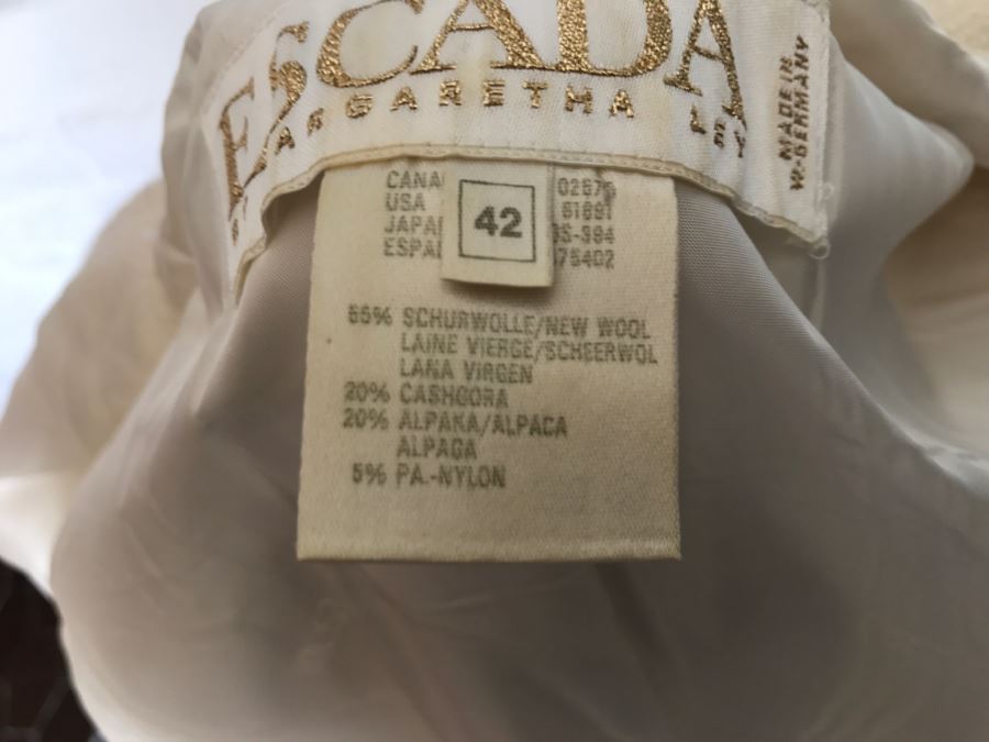 ESCADA By Margaretha Ley White Cream Jacket With Matching Skirt Gold Buttons [Photo 9]