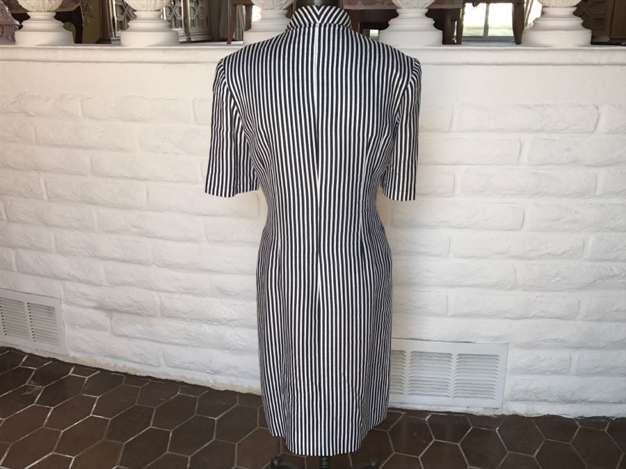 Louis Feraud Classy Striped Dress [Photo 6]