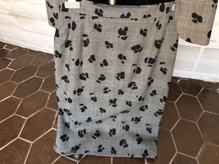 ESCADA By Margaretha Ley Gray Jacket With Matching Skirt [Photo 3]