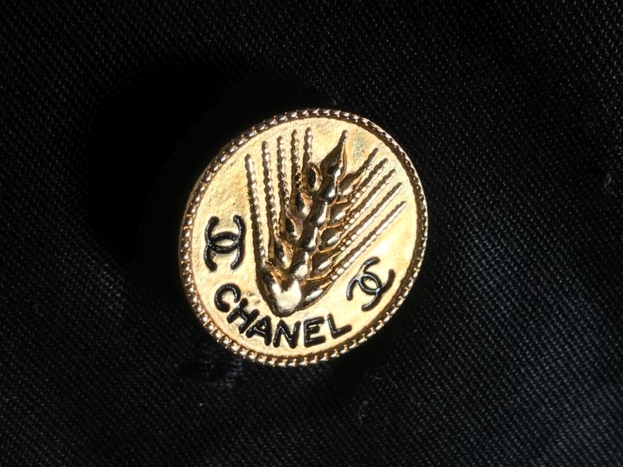 Classy Black CHANEL Boutique Dress Size 38 [Photo 7]