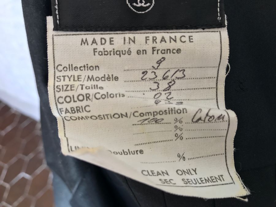 Classy Black CHANEL Boutique Dress Size 38 [Photo 12]