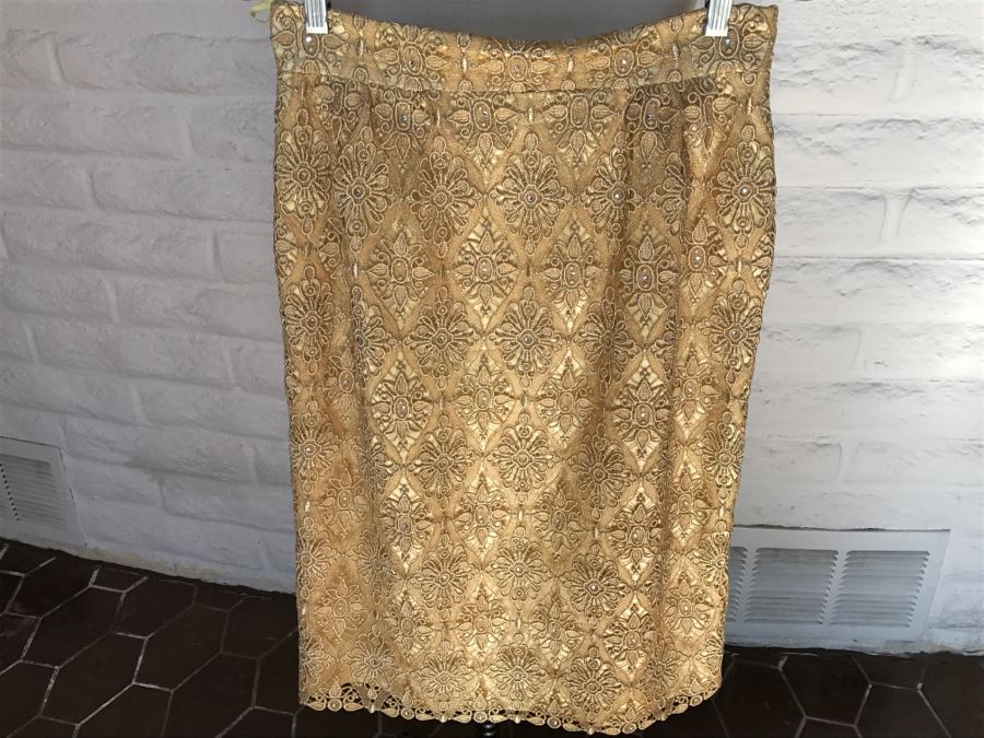 Vintage RENE Lezard De-Luxe Collection Gold Jacket With Matching Skirt Made In England [Photo 15]