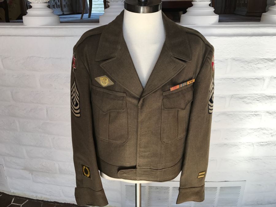 Vintage WWII Military Jacket With Patches And Ribbon Size 40R 6th Army And 8th Army Patch
