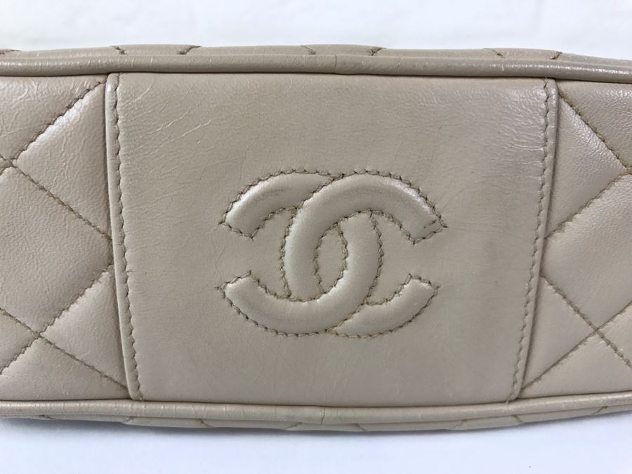 Vintage CHANEL Light Brown Handbag Purse [Photo 16]