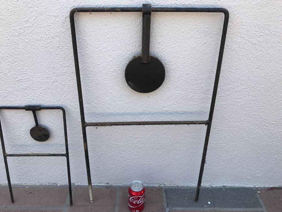 JUST ADDED - Pair Of Metal Targets For Target Practice - Round Metal Target Spins On Rod [Photo 2]
