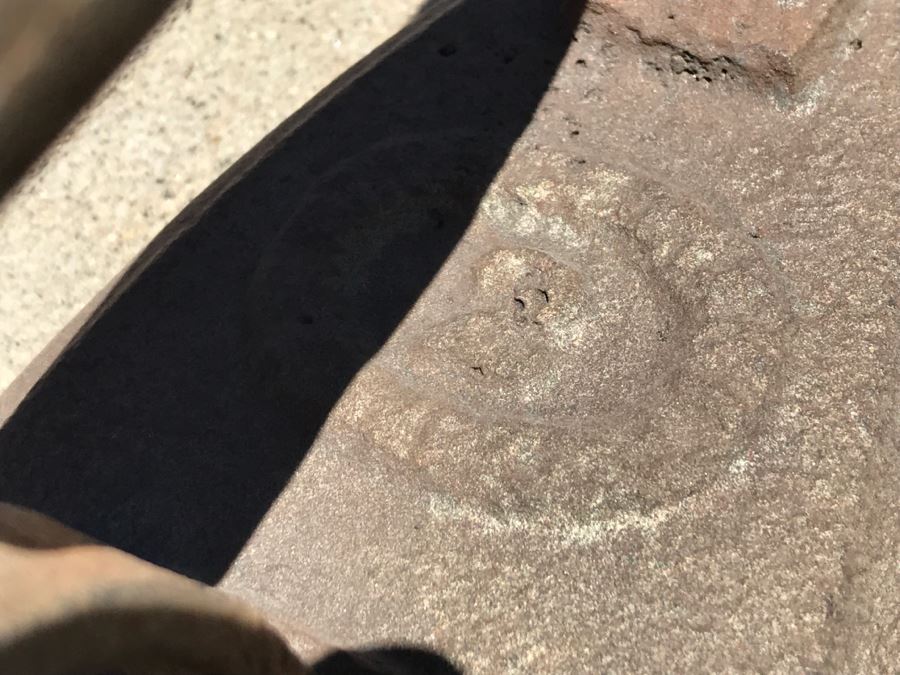 JUST ADDED - Pair Of Vintage Irons [Photo 5]