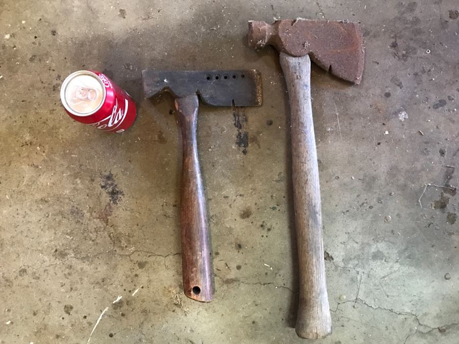 JUST ADDED - Pair Of Axes Hatchets [Photo 1]