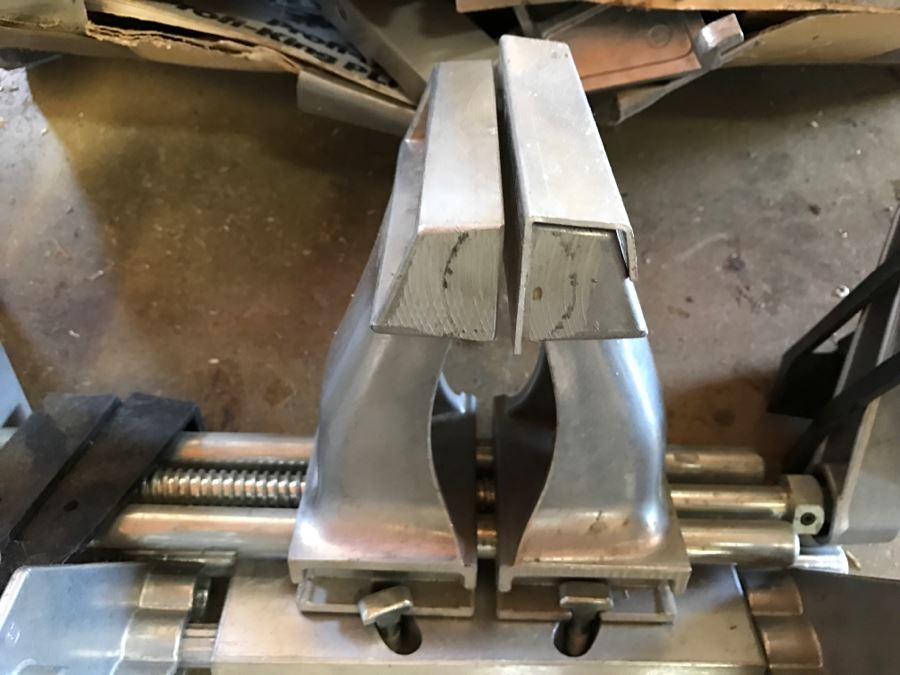 JUST ADDED - Zyliss Profi-King Vise Swiss Made [Photo 3]