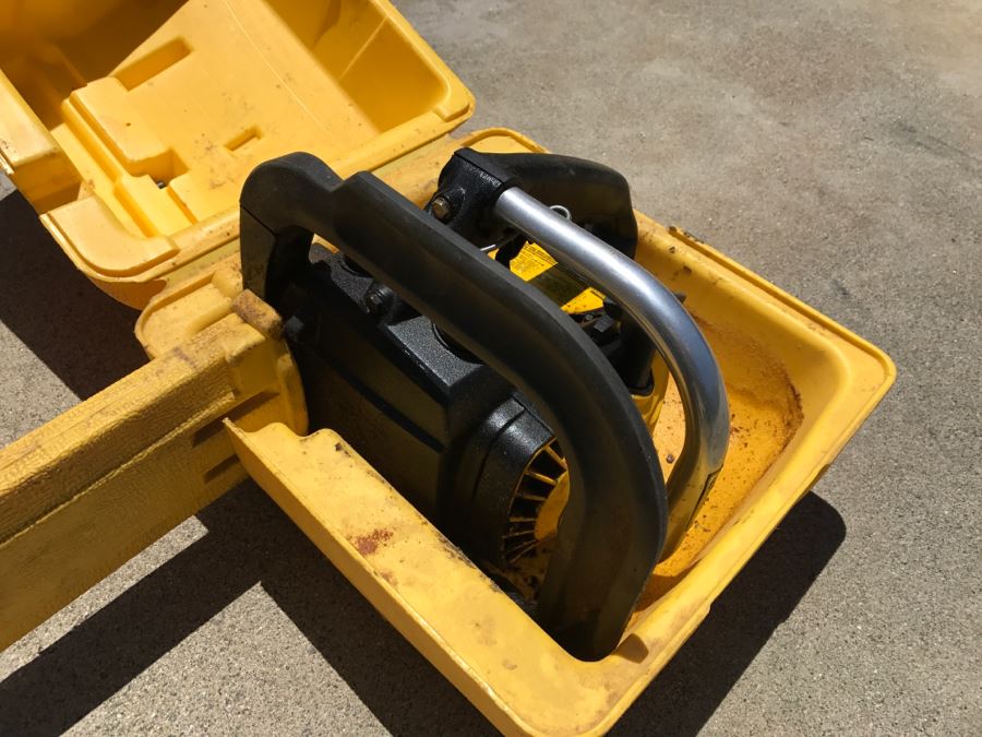 JUST ADDED - McCulloch Chainsaw 2.0 C.I.D. [Photo 5]