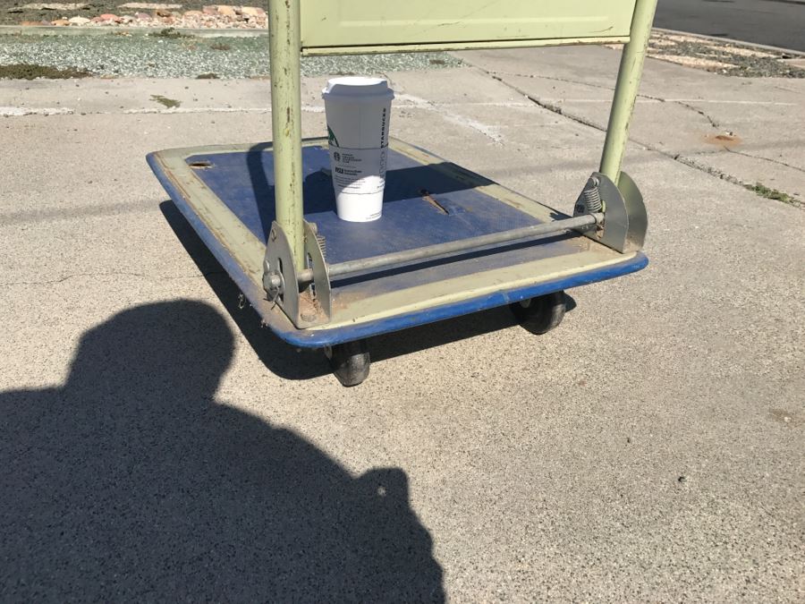 LAST MINUTE ADD - Vintage Green Rolling Cart [Photo 4]