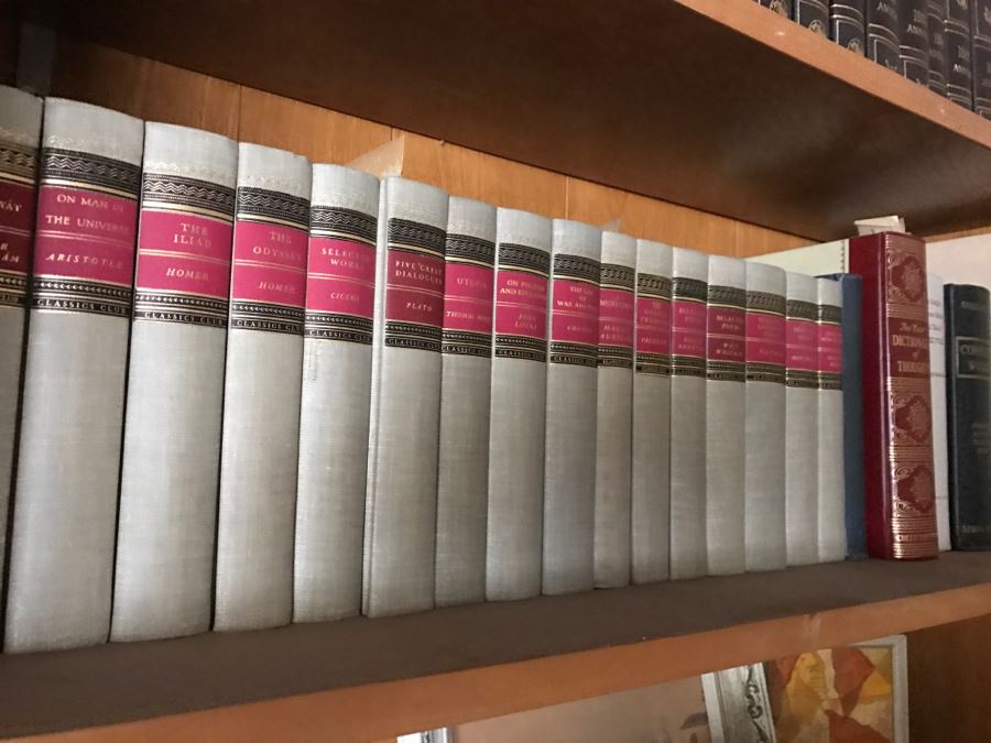 LAST MINUTE ADD - Book Lot Michaelangelo's Theory Of Art By Robert John Clements, The Complet Humourous Sketches And Tales Of Mark Twain, Complete Works Of Shakespeare, New Dictionary Of Thoughts Collectors Edition, Selected Essays And More [Photo 4]