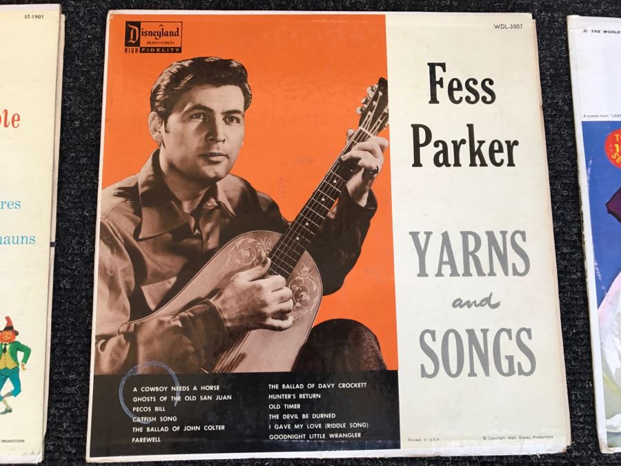 LAST MINUTE ADD - Vinyl Record Lot With Walt Disney Records [Photo 4]