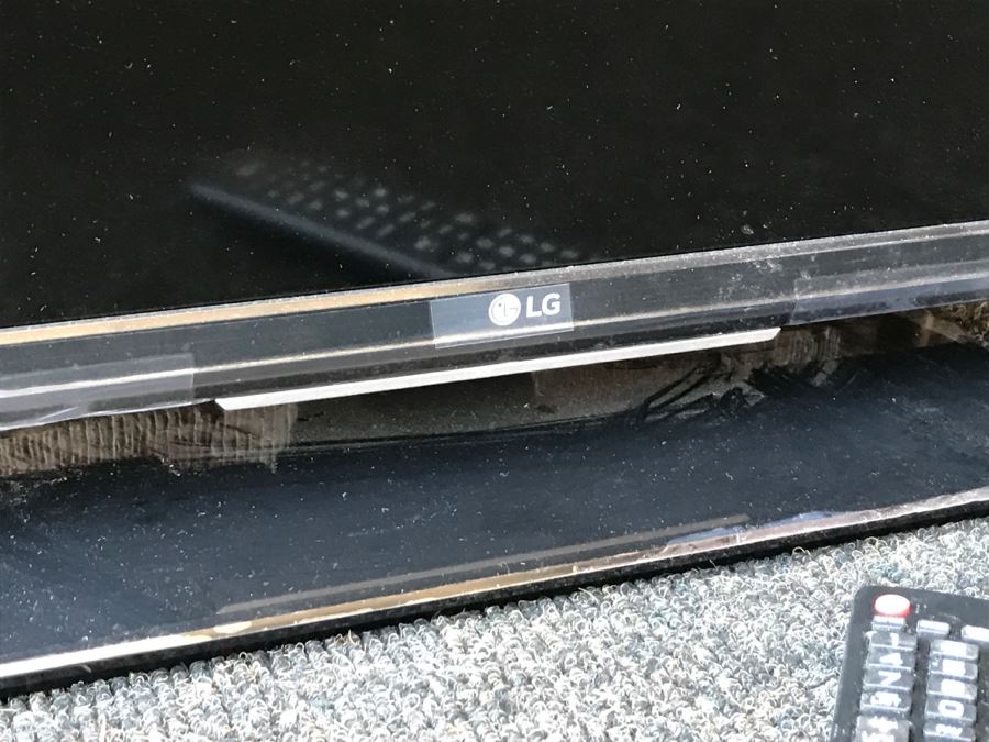 LAST MINUTE ADD - LG 32LF500B ‑ 32' LED TV ‑ 720p (HD) [Photo 6]