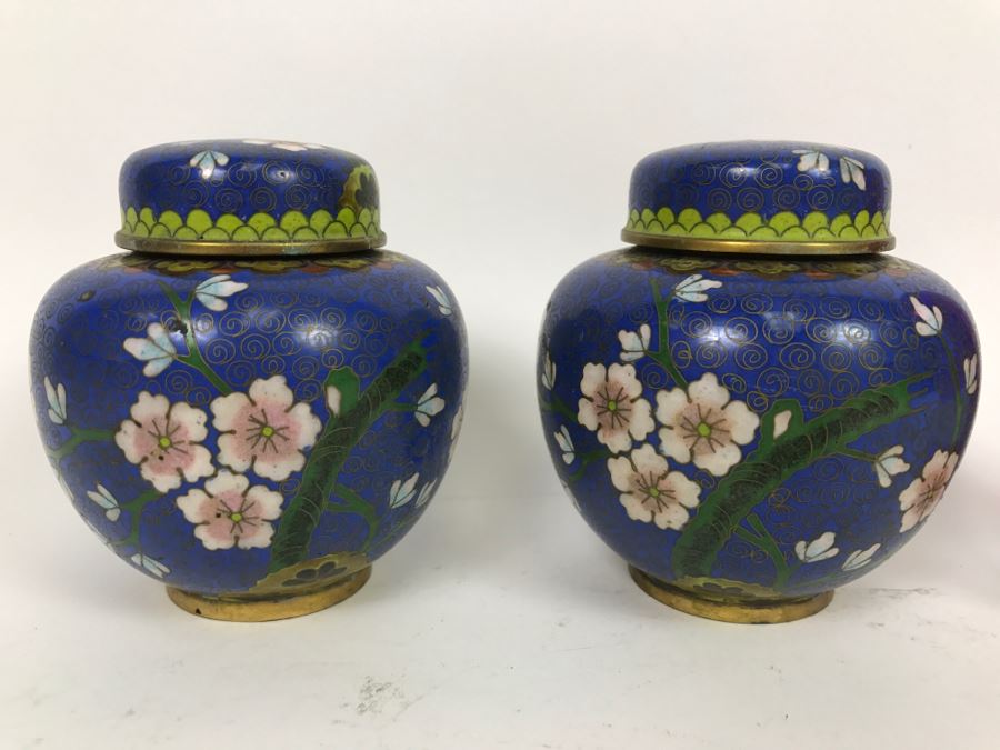 Pair Of Vintage Chinese Lidded Cloisonne Jars [Photo 2]