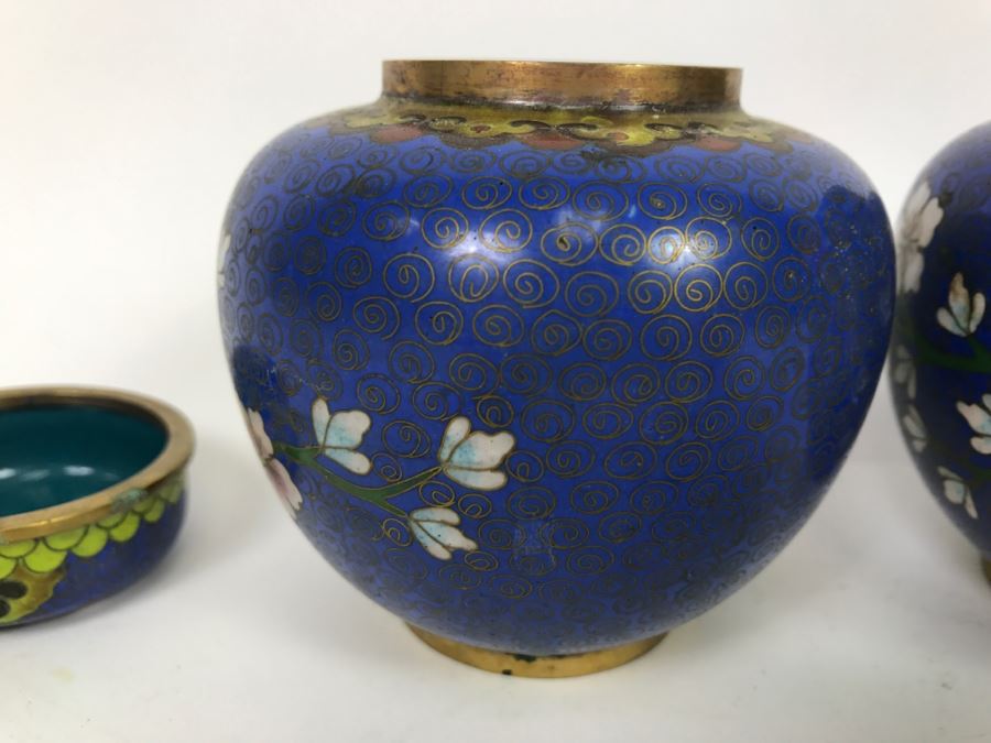 Pair Of Vintage Chinese Lidded Cloisonne Jars [Photo 11]