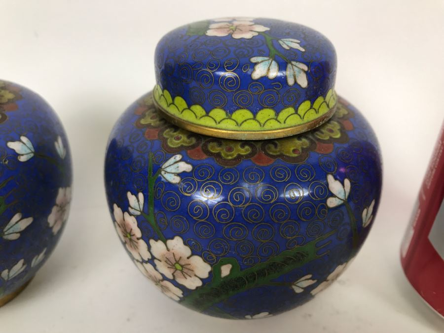 Pair Of Vintage Chinese Lidded Cloisonne Jars [Photo 5]