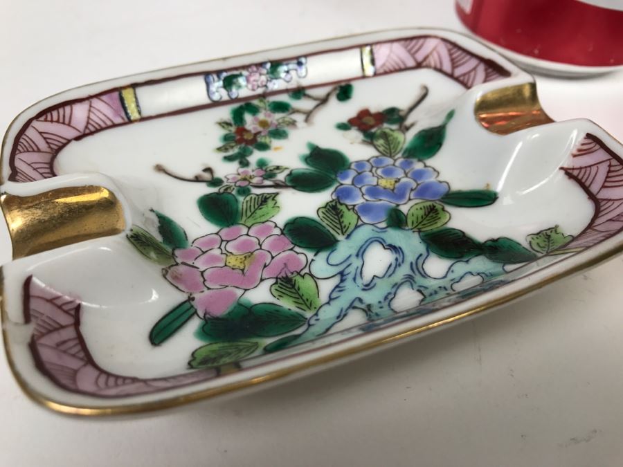 Pair Of Vintage Japanese Painted Ashtrays [Photo 6]