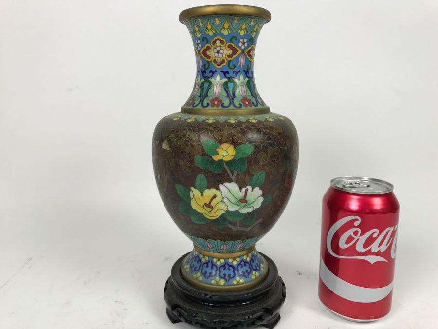 ZI JIN CHENG Vintage Chinese Cloisonne Vase With Wooden Stand [Photo 3]