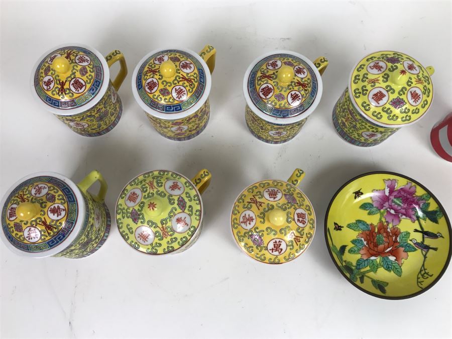 Set Of Chinese Lidded Tea Cups With Chinese Decorative Plate [Photo 12]
