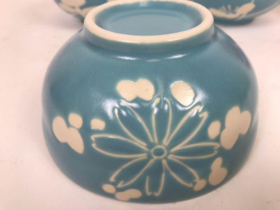 Set Of 3 Blue Glaze Asian Pottery Bowls [Photo 9]