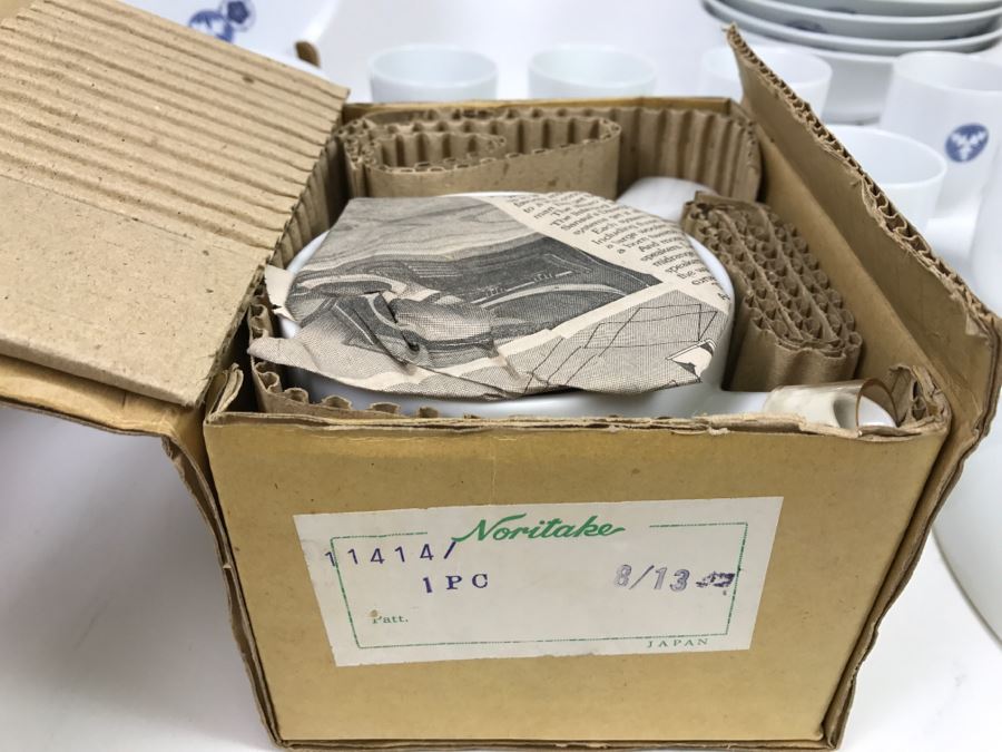 Set Of ~46 Piece Vintage Blue And White Nittoroyal RC Noritake China Set [Photo 13]