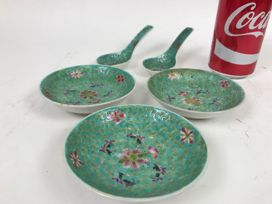 3 Chinese Bowls And 2 Spoons [Photo 1]
