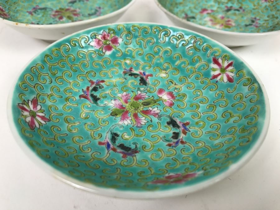 3 Chinese Bowls And 2 Spoons