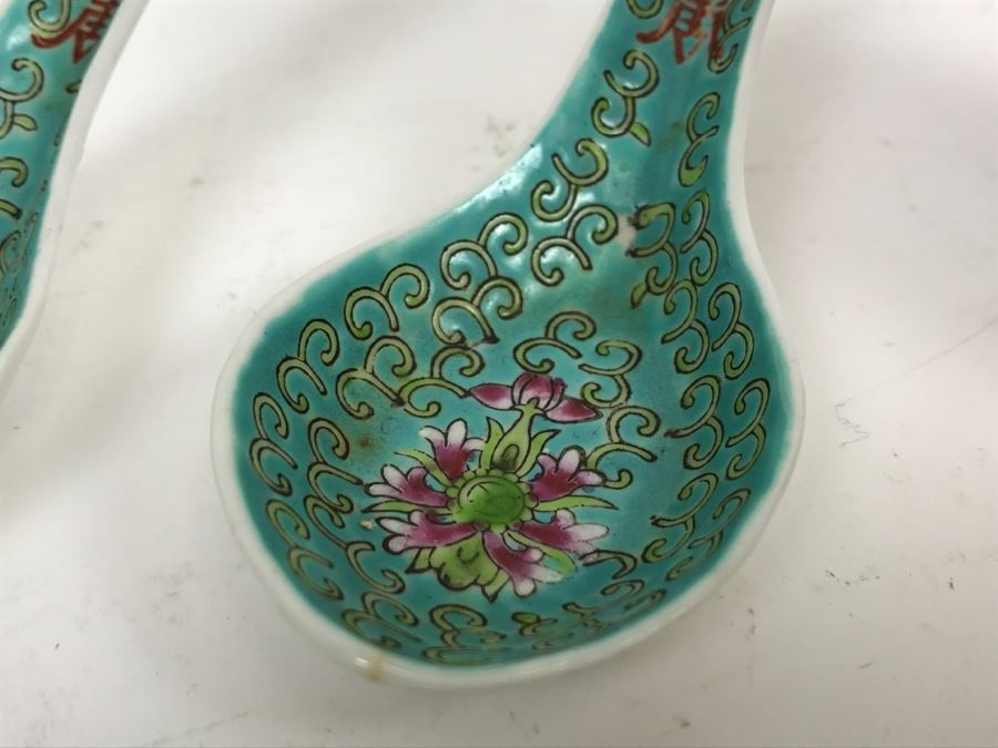 3 Chinese Bowls And 2 Spoons [Photo 10]