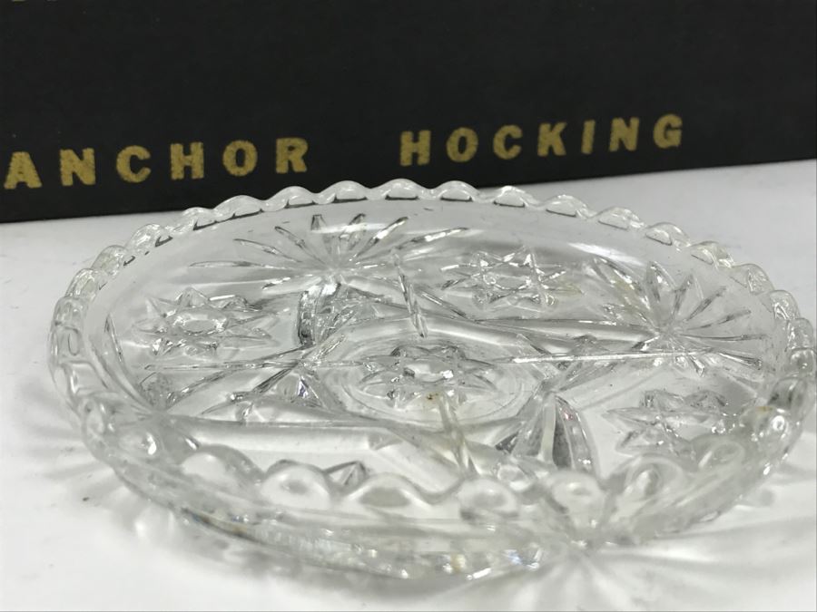 Vintage Anchor Hocking Round Glass Serving Dish With Boxes [Photo 6]