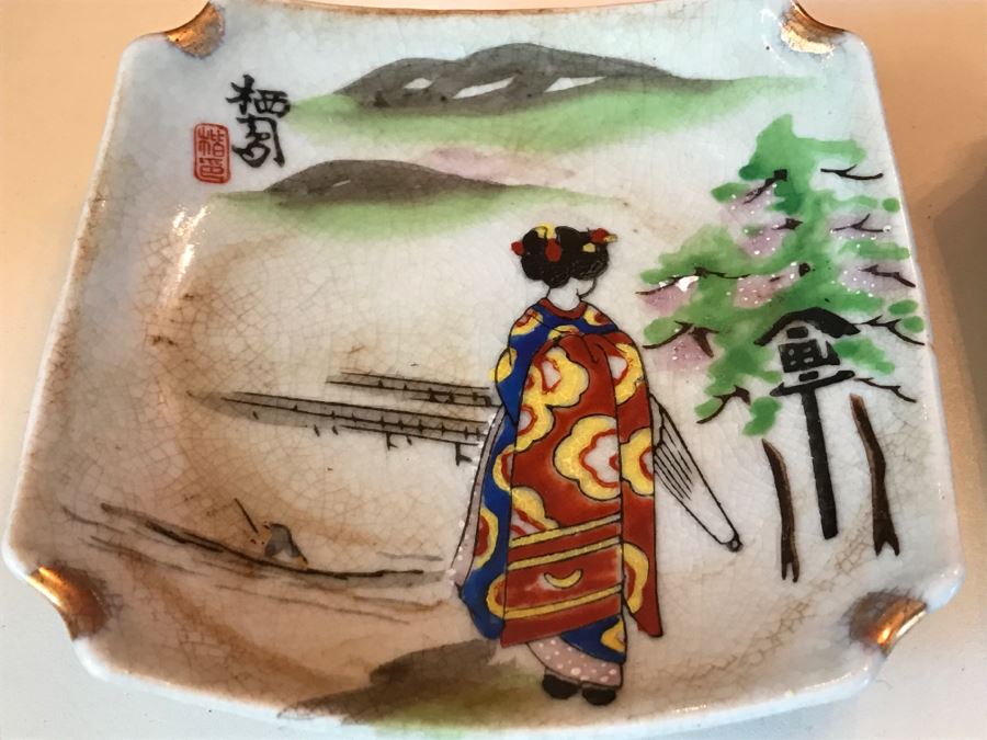 JUST ADDED - Vintage Hand Painted Japanese Ashtrays [Photo 8]