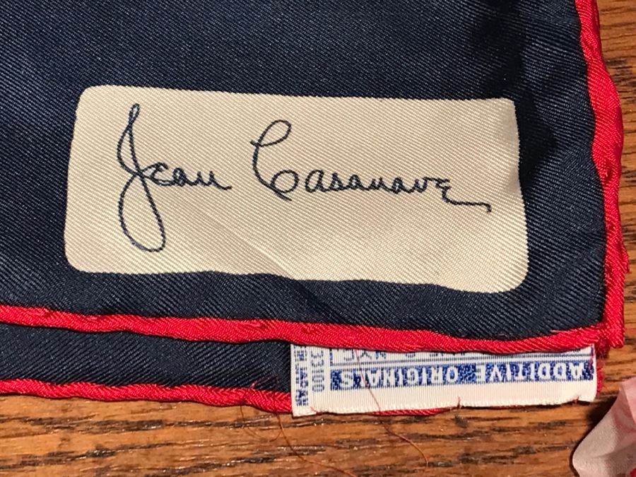 JUST ADDED - Collection Of Vintage Women's Scarves [Photo 3]