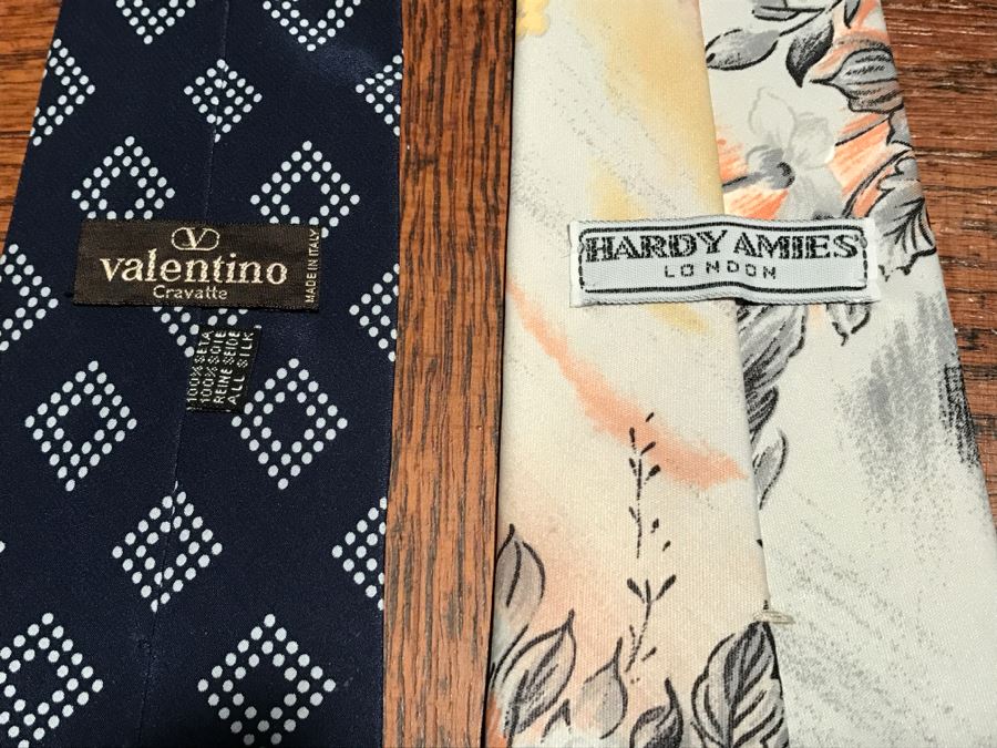 JUST ADDED - Collection Of Men's Designer Silk Ties By Hardy Amies, Valentino, Trussardi And More [Photo 10]
