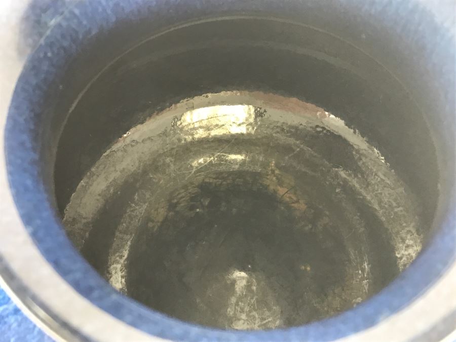 Stunning Blue Glaze Japanese Art Pottery Signed Underneath [Photo 12]