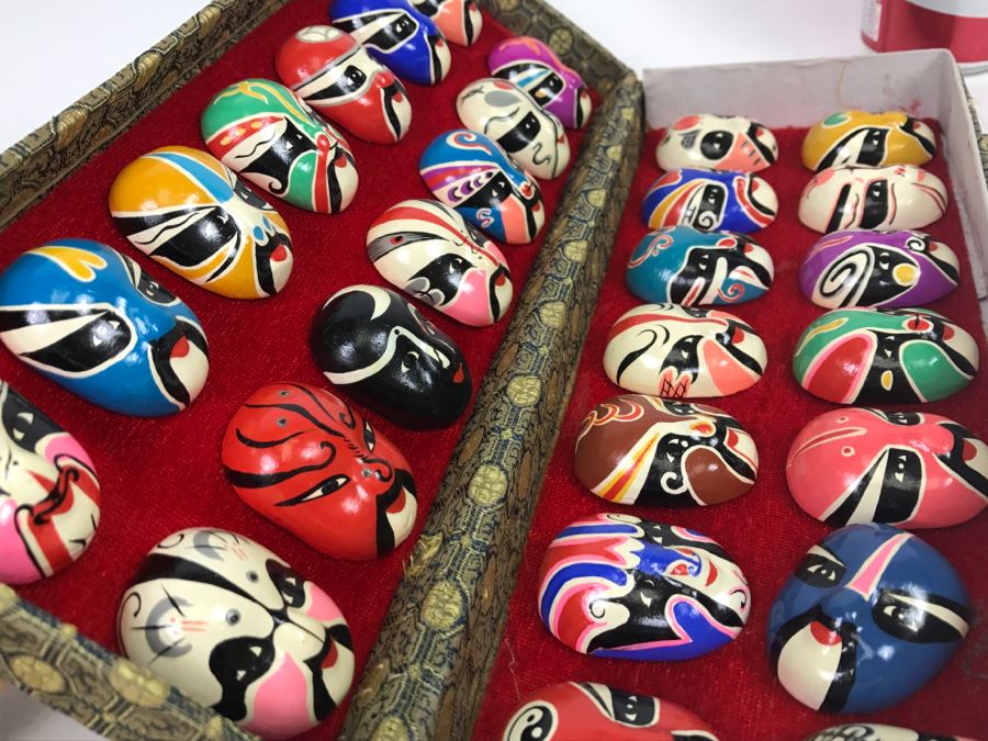 China BEijing Opera Types Of Faclac Make Up In Operas Painted Masks [Photo 2]