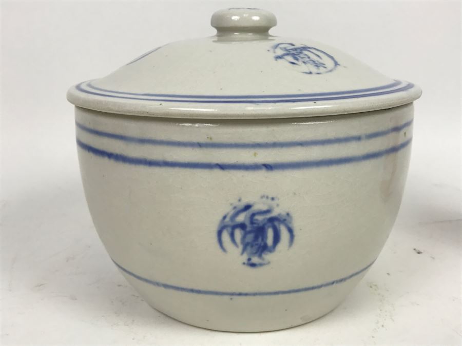 Vintage Blue And White Asian Stoneware Lidded Pot [Photo 8]
