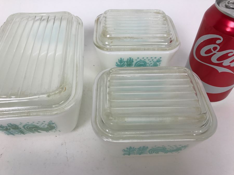 8-Piece Vintage PYREX Set [Photo 8]