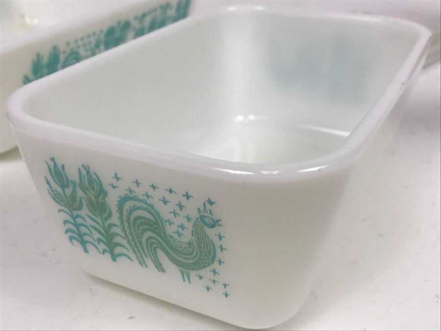 8-Piece Vintage PYREX Set [Photo 17]