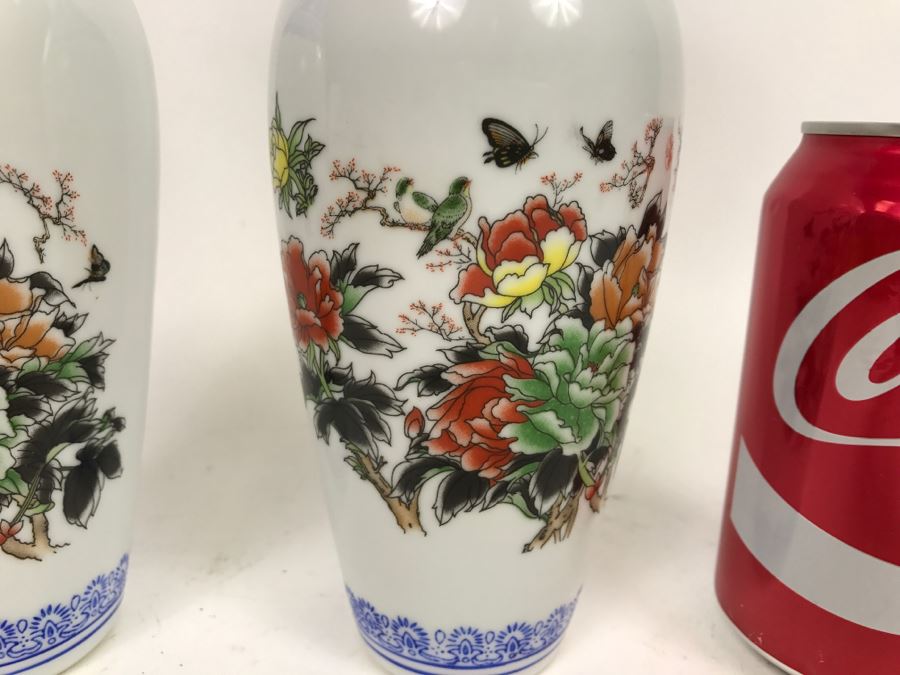 Pair Of Asian Bone China Vases [Photo 6]