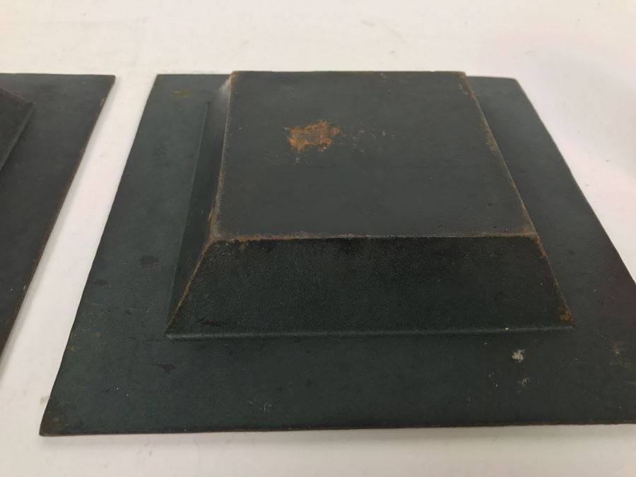 Pair Of Asian Metal Bowls [Photo 15]