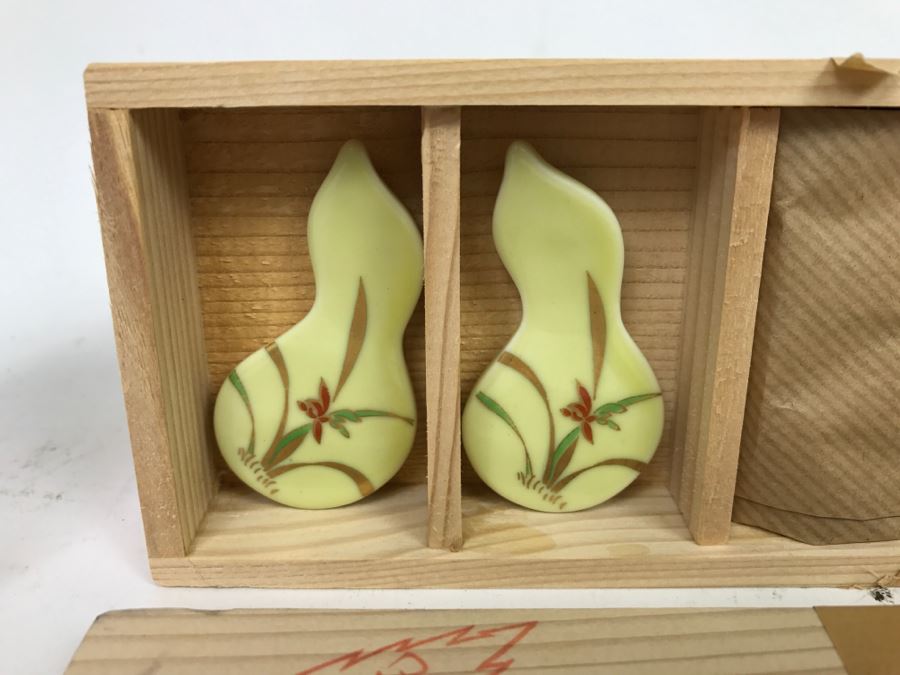 Vintage Japanese Chopstick Rests New In Box [Photo 3]