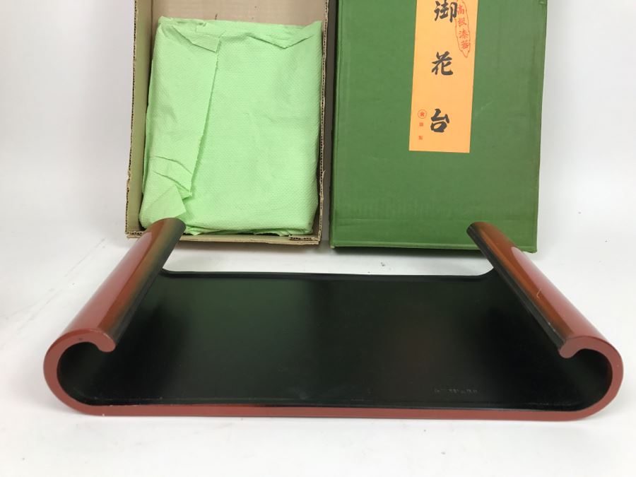 Large Asian Stand With Original Box [Photo 7]