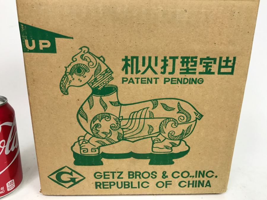 VERY COOL - Dual Purpose Lighter With Teak Cigarette Holder Chinese Reproduction Of A Warring States Dynasty Container Getz Bros By Legacy Line With Original Box [Photo 3]