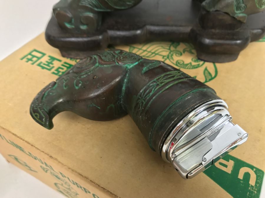 VERY COOL - Dual Purpose Lighter With Teak Cigarette Holder Chinese Reproduction Of A Warring States Dynasty Container Getz Bros By Legacy Line With Original Box [Photo 25]