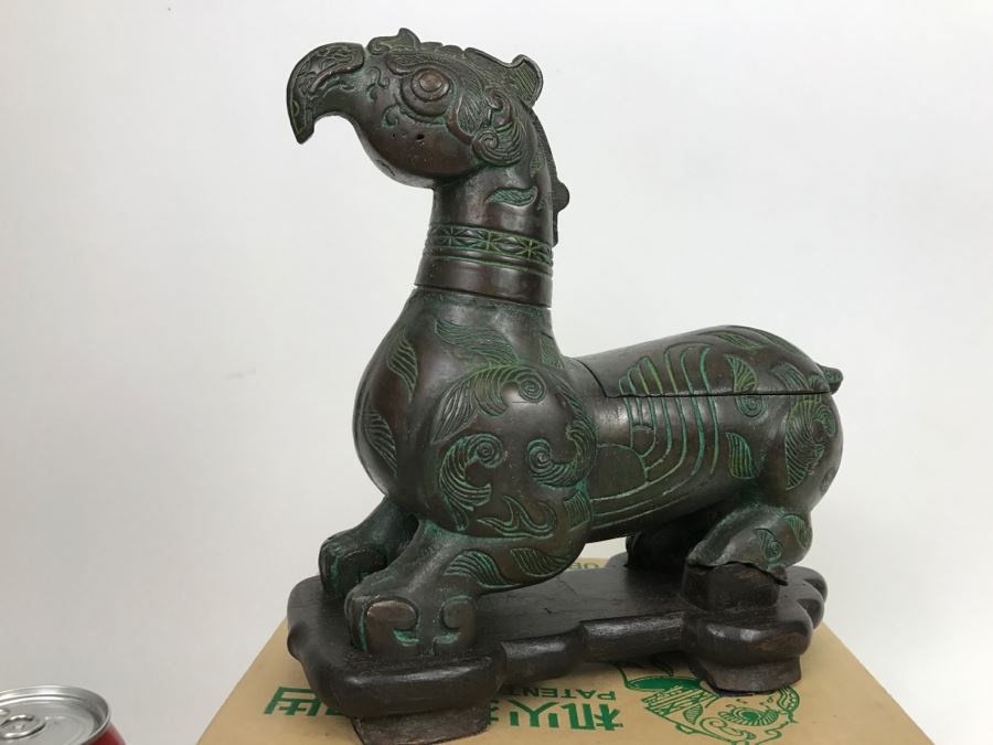 VERY COOL - Dual Purpose Lighter With Teak Cigarette Holder Chinese Reproduction Of A Warring States Dynasty Container Getz Bros By Legacy Line With Original Box [Photo 9]