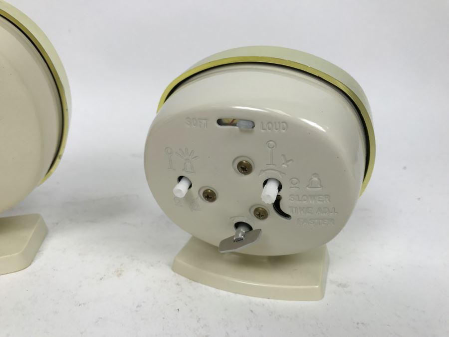 Big Ben Alarm Clock Plus (2) Baby Ben Alarm Clocks [Photo 7]