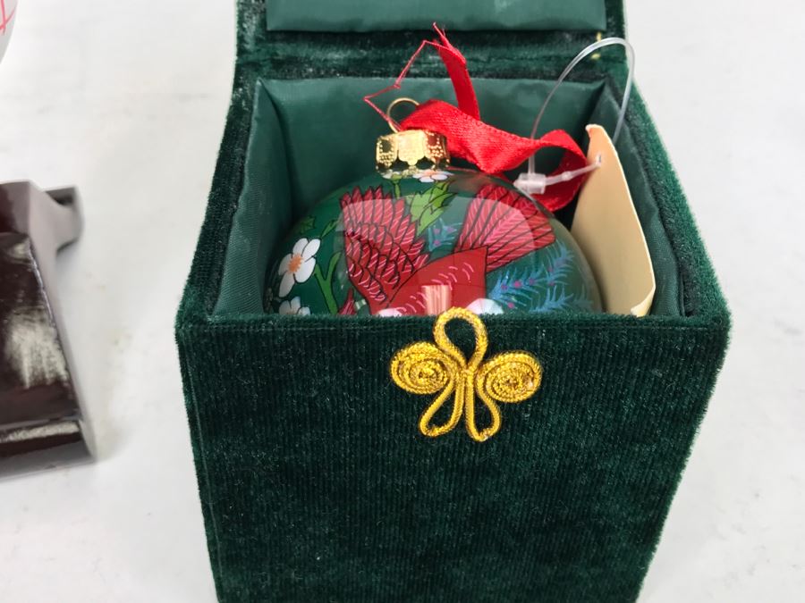 Reverse Painted Asian Glass Ball With Stand And Original Box Plus Reverse Painted Ornament With Box [Photo 16]