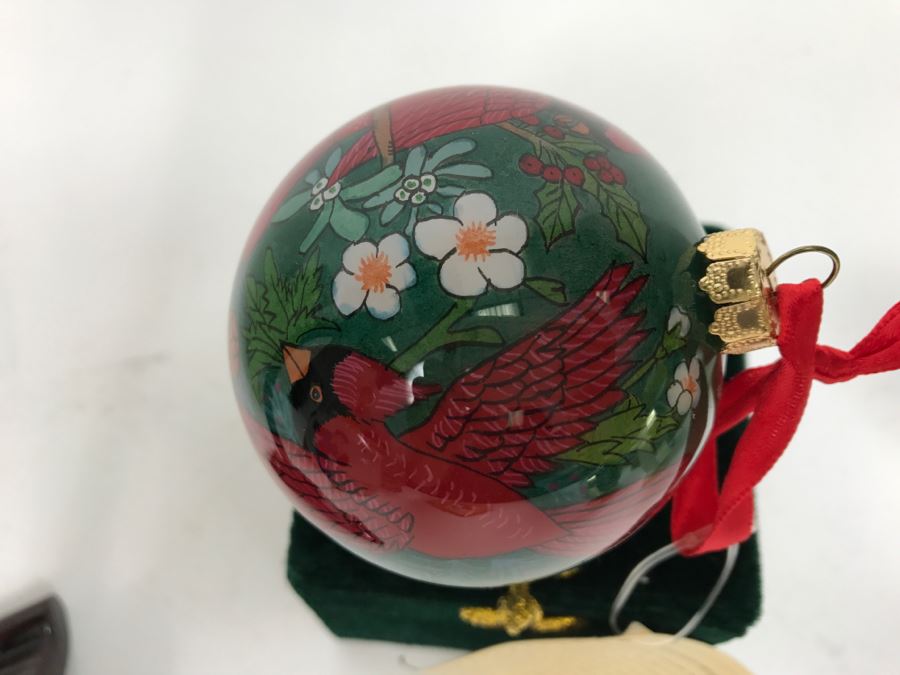 Reverse Painted Asian Glass Ball With Stand And Original Box Plus Reverse Painted Ornament With Box [Photo 14]