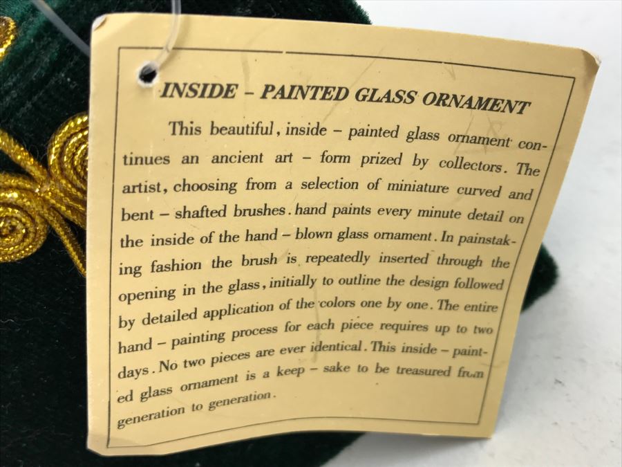 Reverse Painted Asian Glass Ball With Stand And Original Box Plus Reverse Painted Ornament With Box [Photo 15]