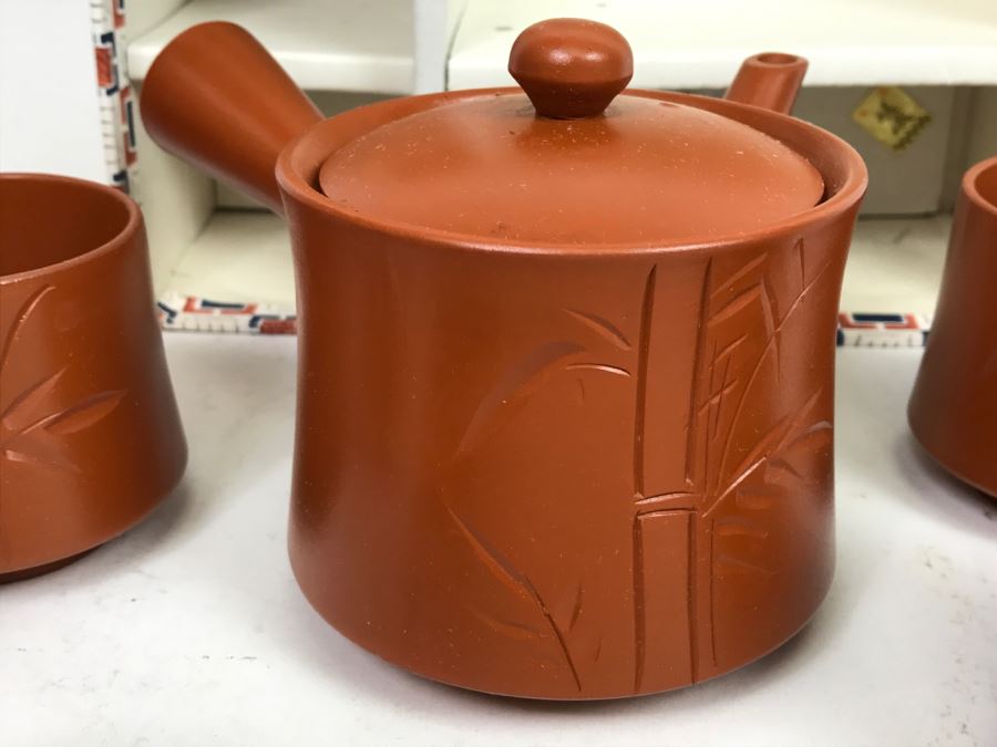 Japanese Tea Set Each Piece Signed With Bamboo Motif New In Original Box [Photo 2]