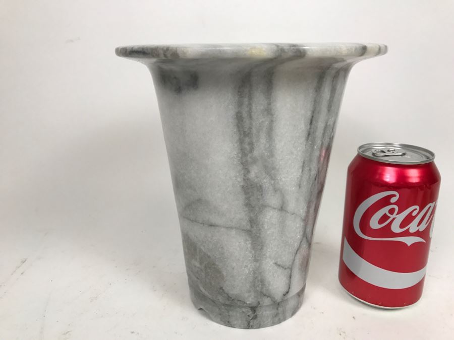 Large Polished Marble Vase [Photo 4]